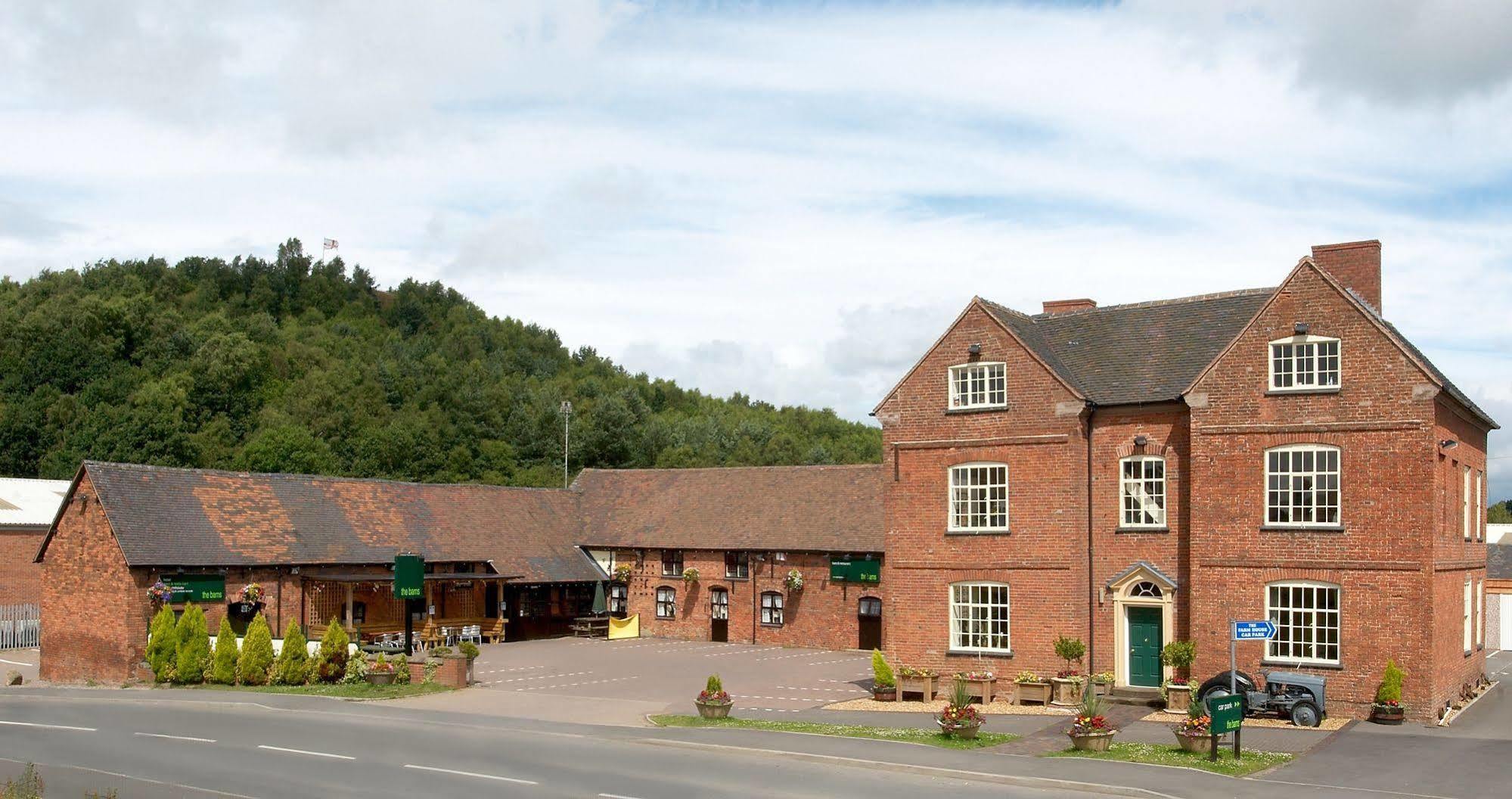 The Barns Hotel แคนน็อค ภายนอก รูปภาพ